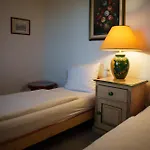 Saint-hubert Hotel
