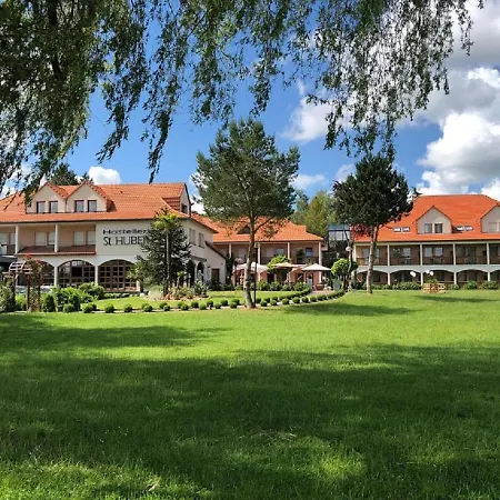 Hotel Saint-hubert 3*