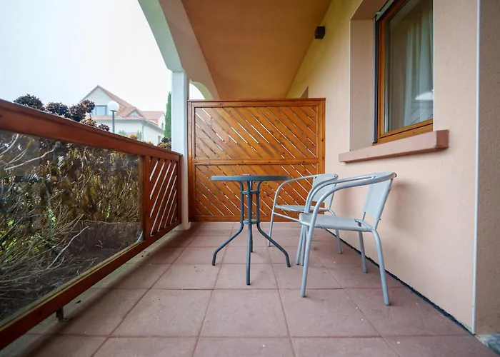 Saint-hubert Hotel 3*