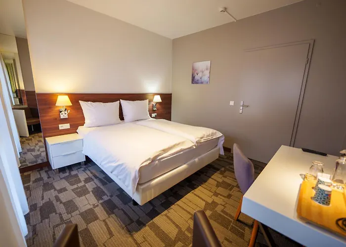 Saint-hubert 3* Hambach